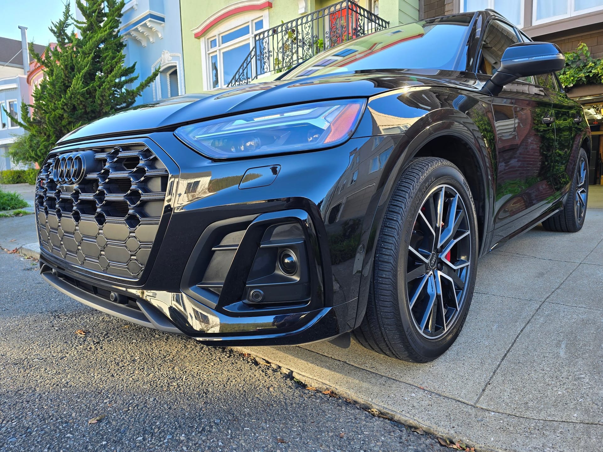 SF luxury SUV after paint correction and ceramic coating.
